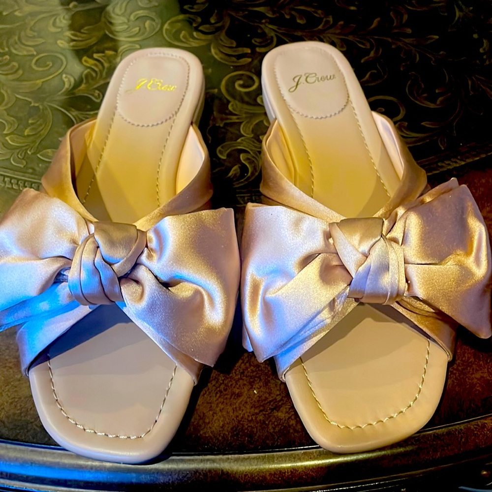 NEW…J. Crew blush satin flat sandals